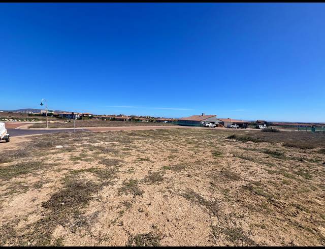 895M² VACANT LAND FOR SALE IN LANGEBAAN COUNTRY ESTATE